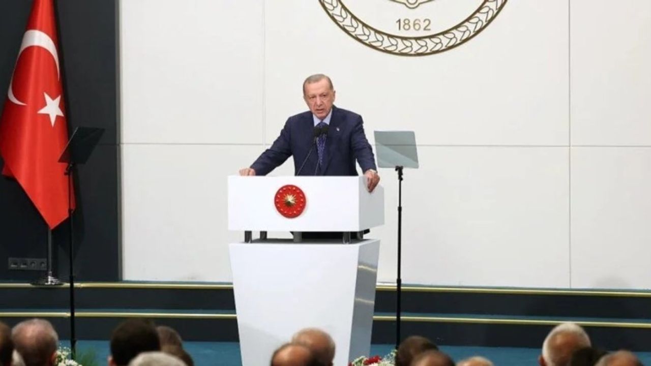 Cumhurbaşkanı Erdoğan: 'Seçimi Türk demokrasisi kazanmıştır!'