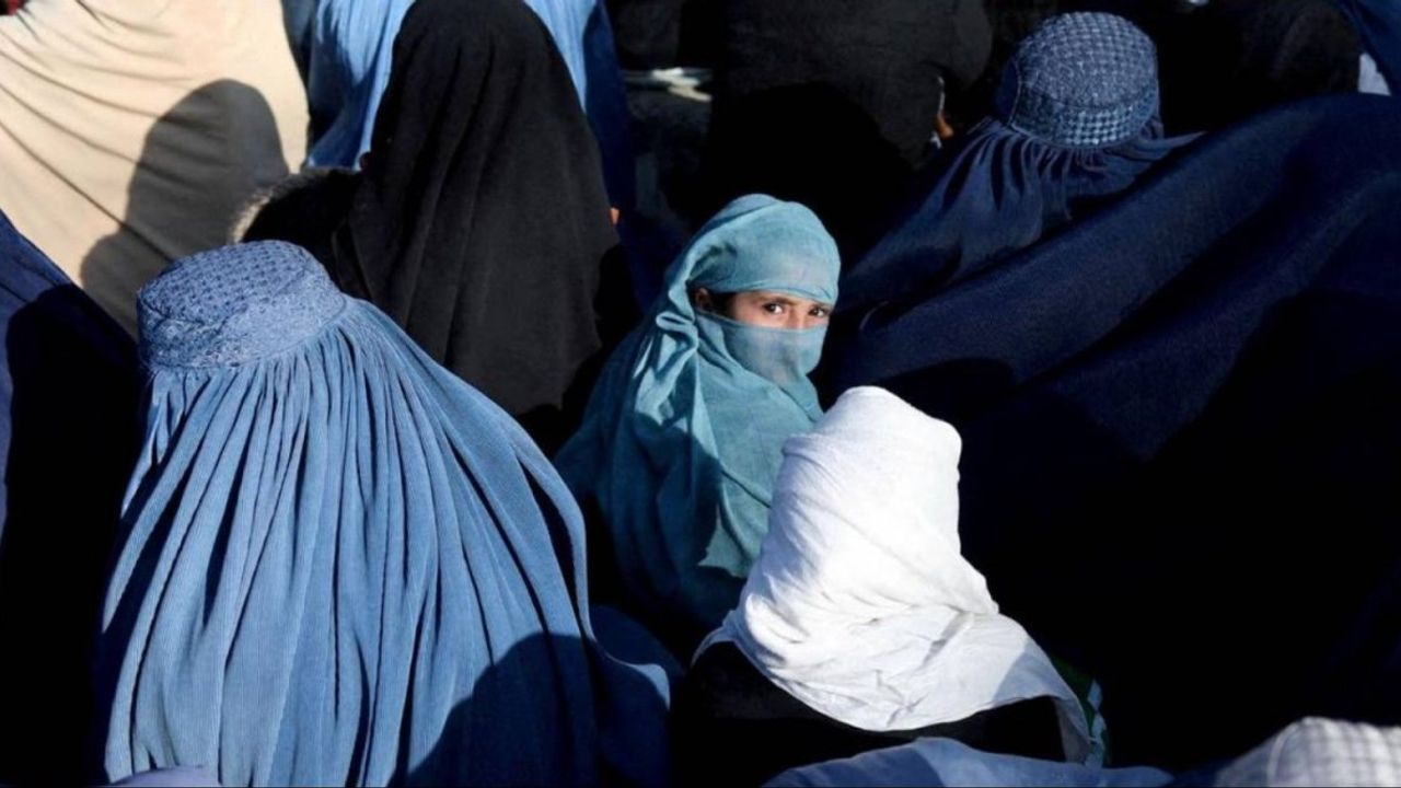 Taliban'ın kadınlara yönelik yeni yasağı: Artık milli parka girmeleri yasak!