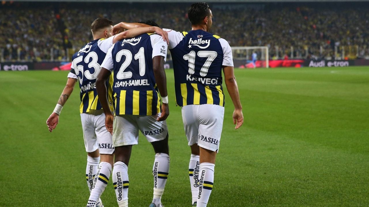 Fenerbahçe'nin 3 yıldızı Süper Lig rakiplerini solda sıfır bıraktı